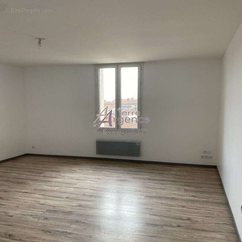 Appartement à BEAUCAIRE