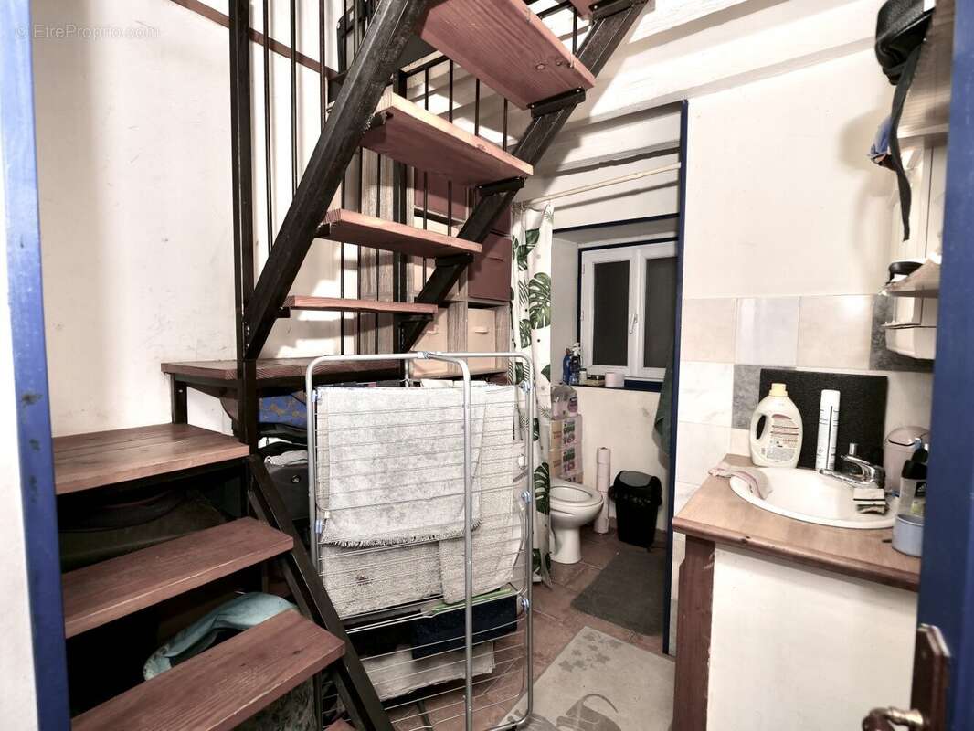 F3 en rez de chaussée (salle d'eau/wc) - Appartement à BRIENON-SUR-ARMANCON