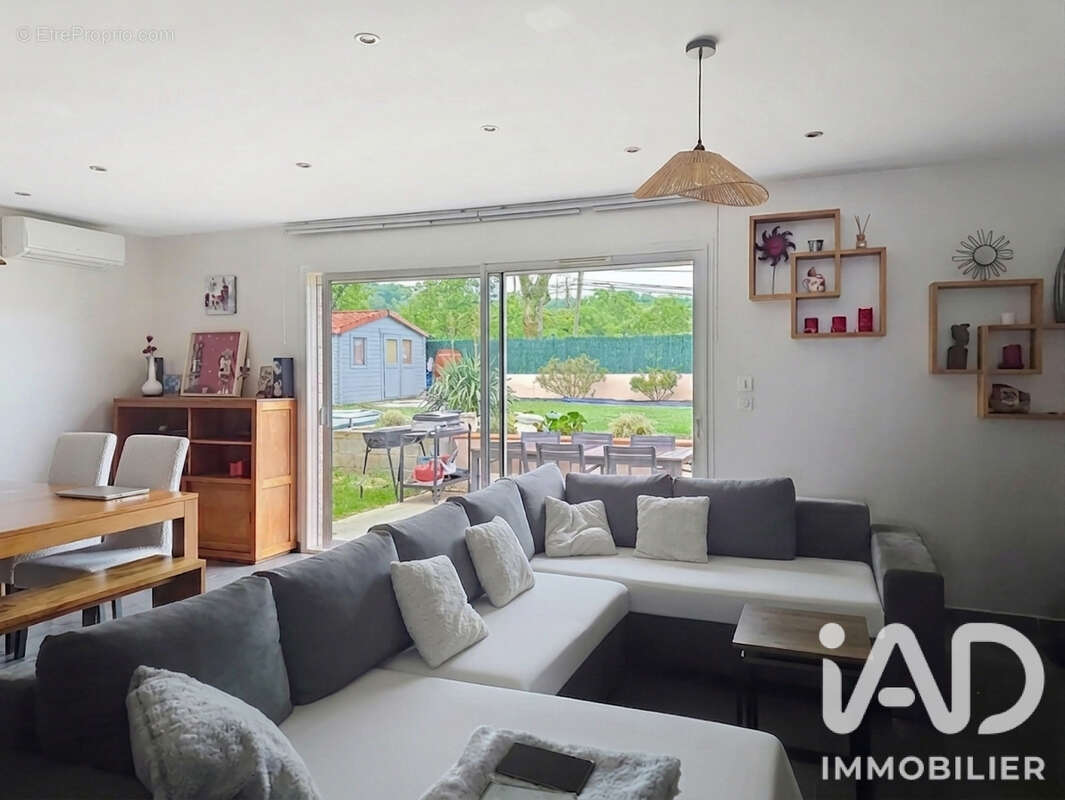 Maison 112 m² à Calmont  - photo 5