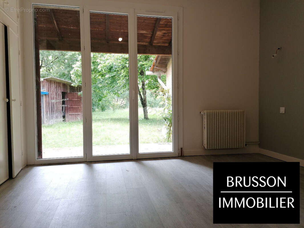 chambre - Maison à CAMBOUNET-SUR-LE-SOR