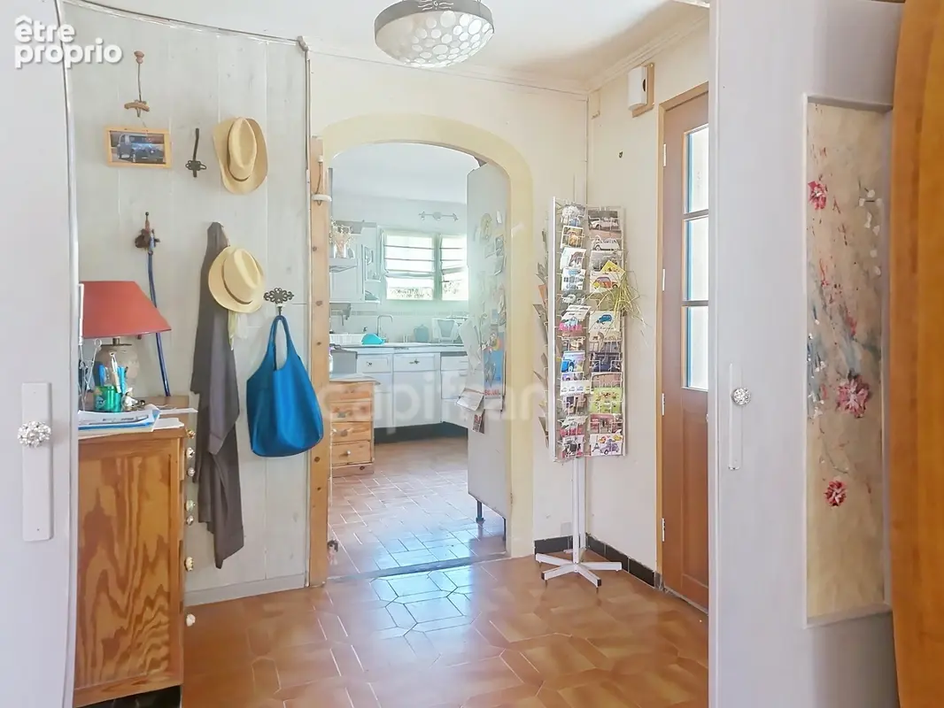 Viager occupé – rustrel – maison 106 m² – bouquet 77 880 € + rente 232 €/mois - photo 8