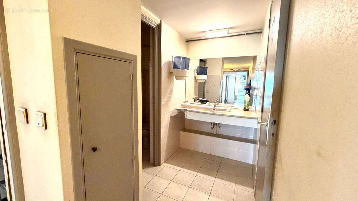 Commerce à MANOSQUE