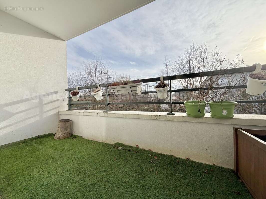 IMG_0394 - Appartement à BOUSSY-SAINT-ANTOINE