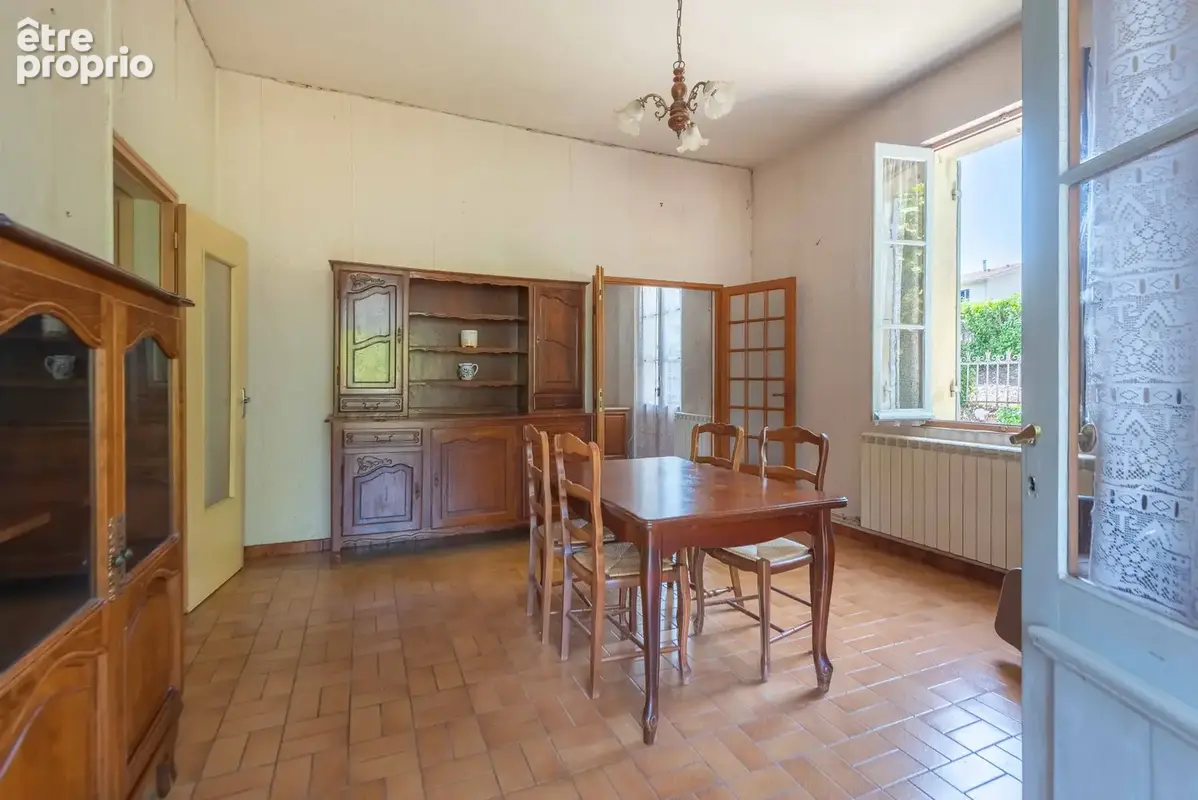 Maison en pierre - 115 m2 - 4 ch - proche ecole - photo 6