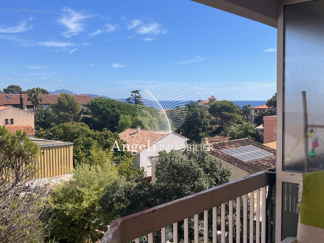 Appartement à FREJUS
