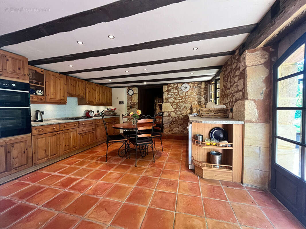 Maison à MONFLANQUIN