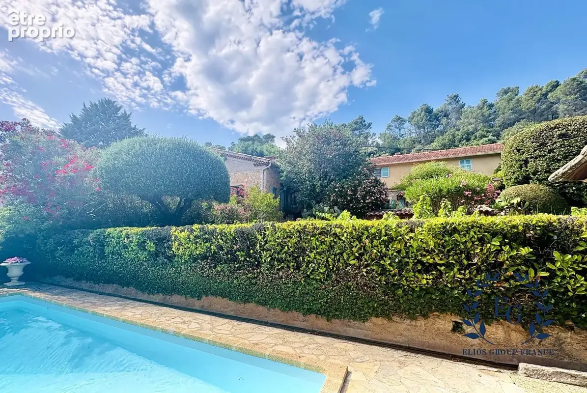 Photo Maison à Entrecasteaux au prix de 580 000€