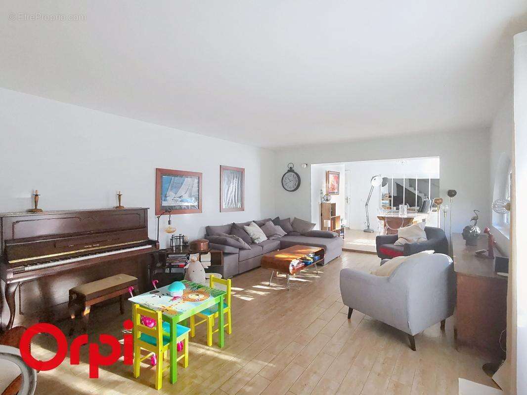 Maison à LA CADIERE-D&#039;AZUR