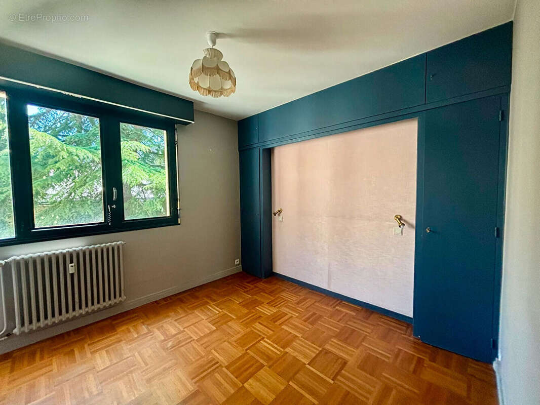 *** Appartement authentique - Laval Quartier Cathédrale *** - photo 9