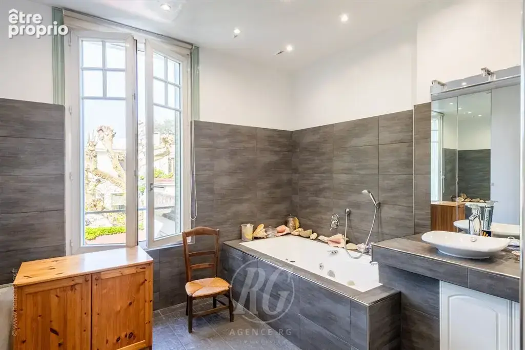 Belle demeure de 1930 — Marnes-la-Coquette - photo 10