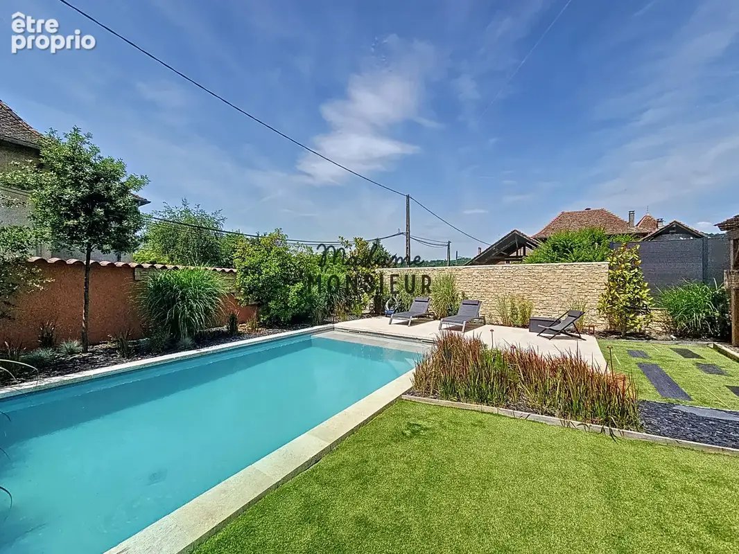 Propriété 280m2 avec jardin paysagé - photo 19