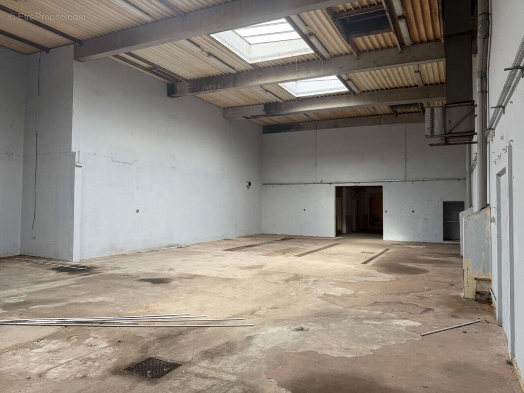 Entrepôt Riedisheim 480m2 - photo 2