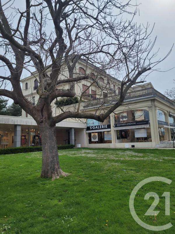 Commerce à LE TOUQUET-PARIS-PLAGE