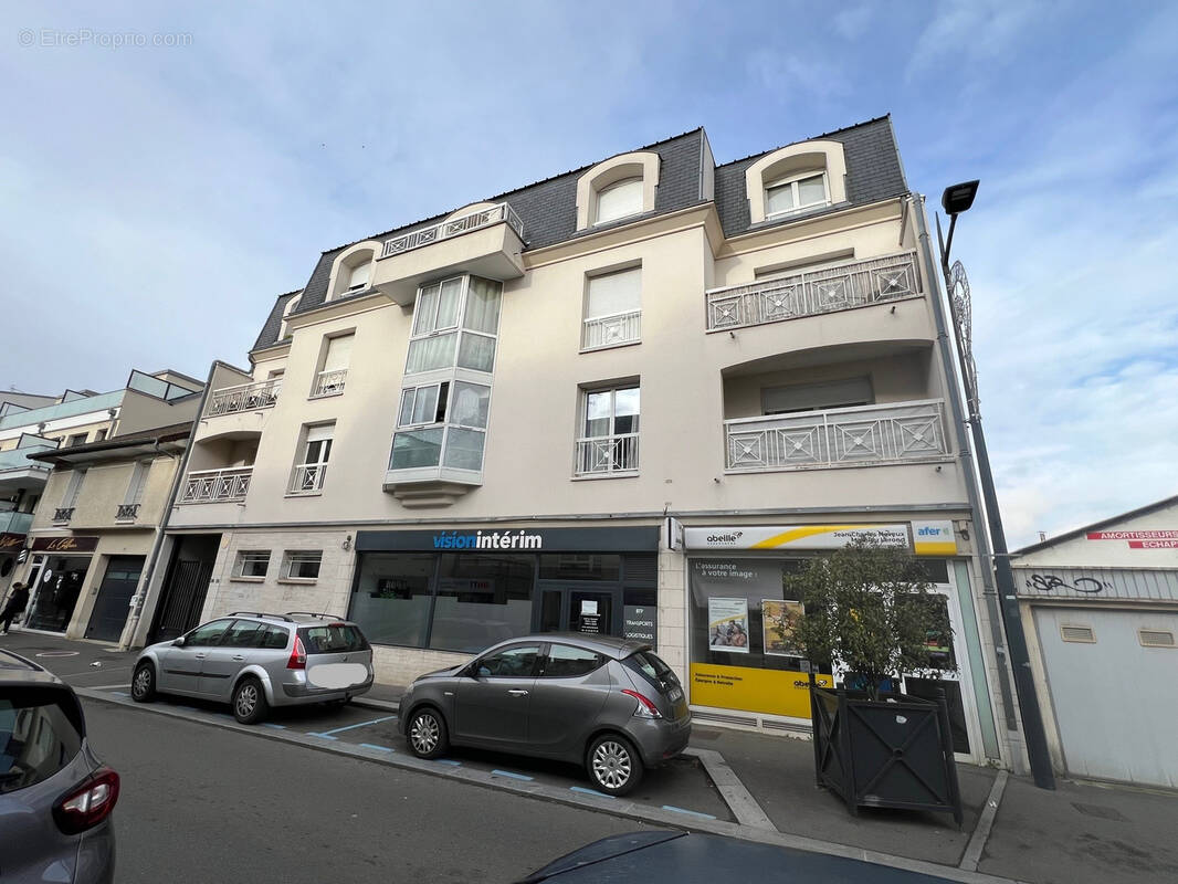 Appartement à PONTAULT-COMBAULT