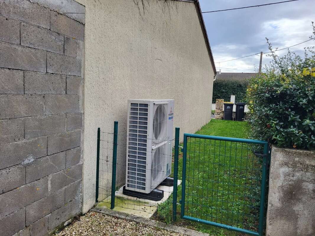 Maison à MONTMORILLON