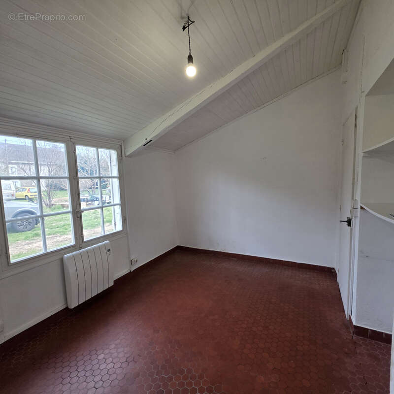 Maison à SAUGNACQ-ET-MURET