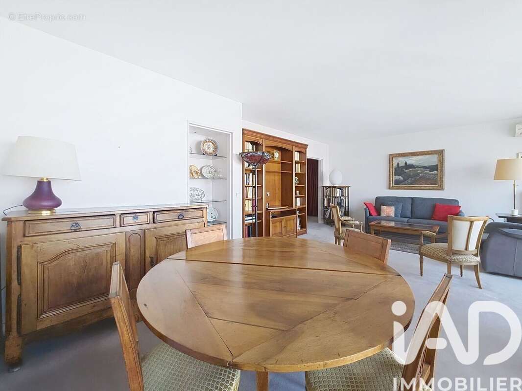 Photo 3 - Appartement à PARIS-15E