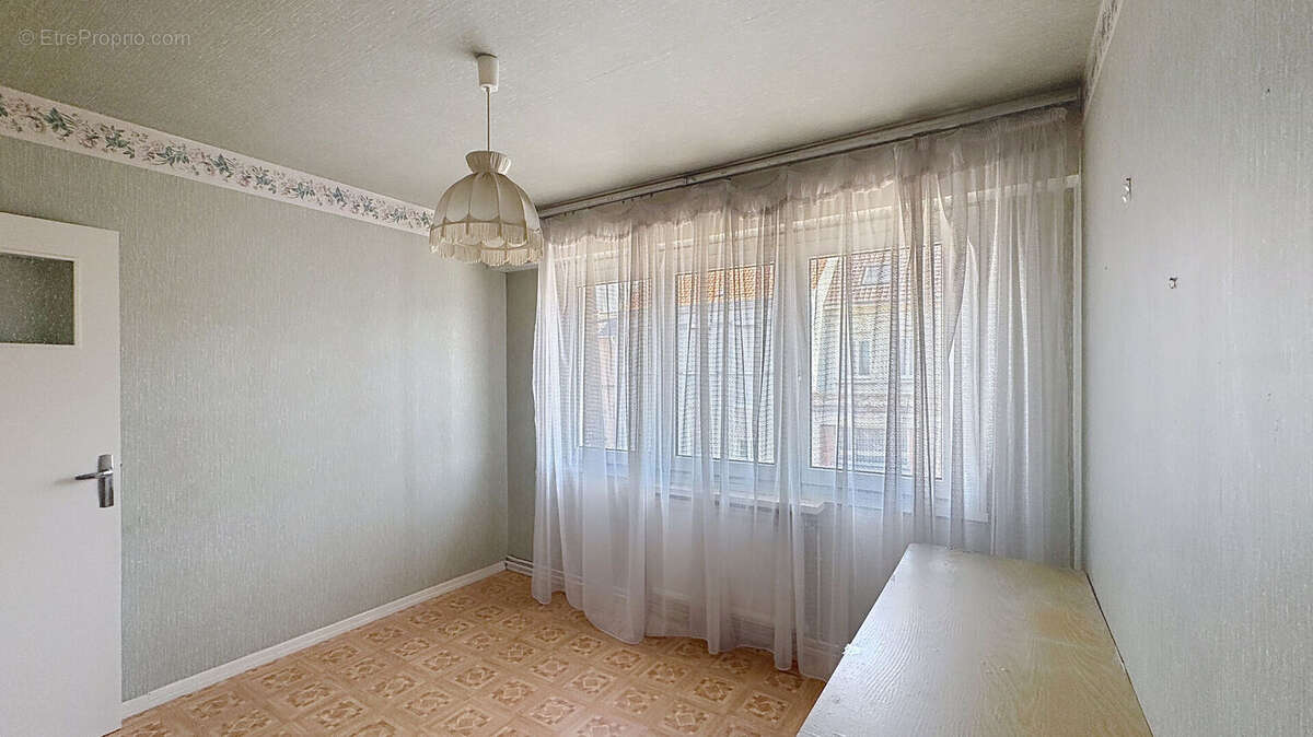 CALAIS - Maison 3 chambres - Jardin - Garage - 92m2 - photo 6