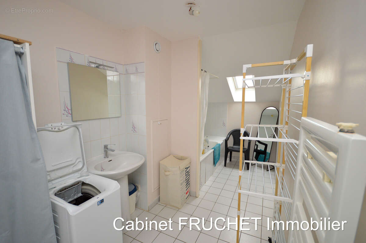 CHANTONNAY - Bel appartement en duplex - photo 7