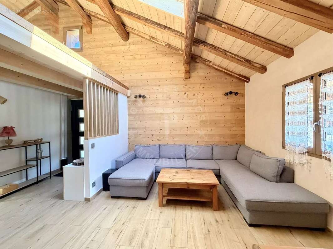 Maison à LA CLUSAZ