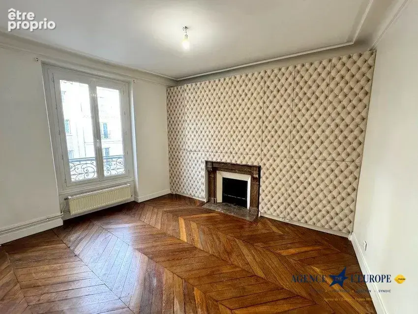 Appartement 67 m² à Paris-10e  - photo 5