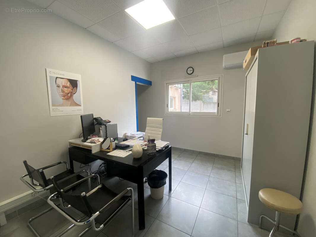 Commerce à CARCASSONNE