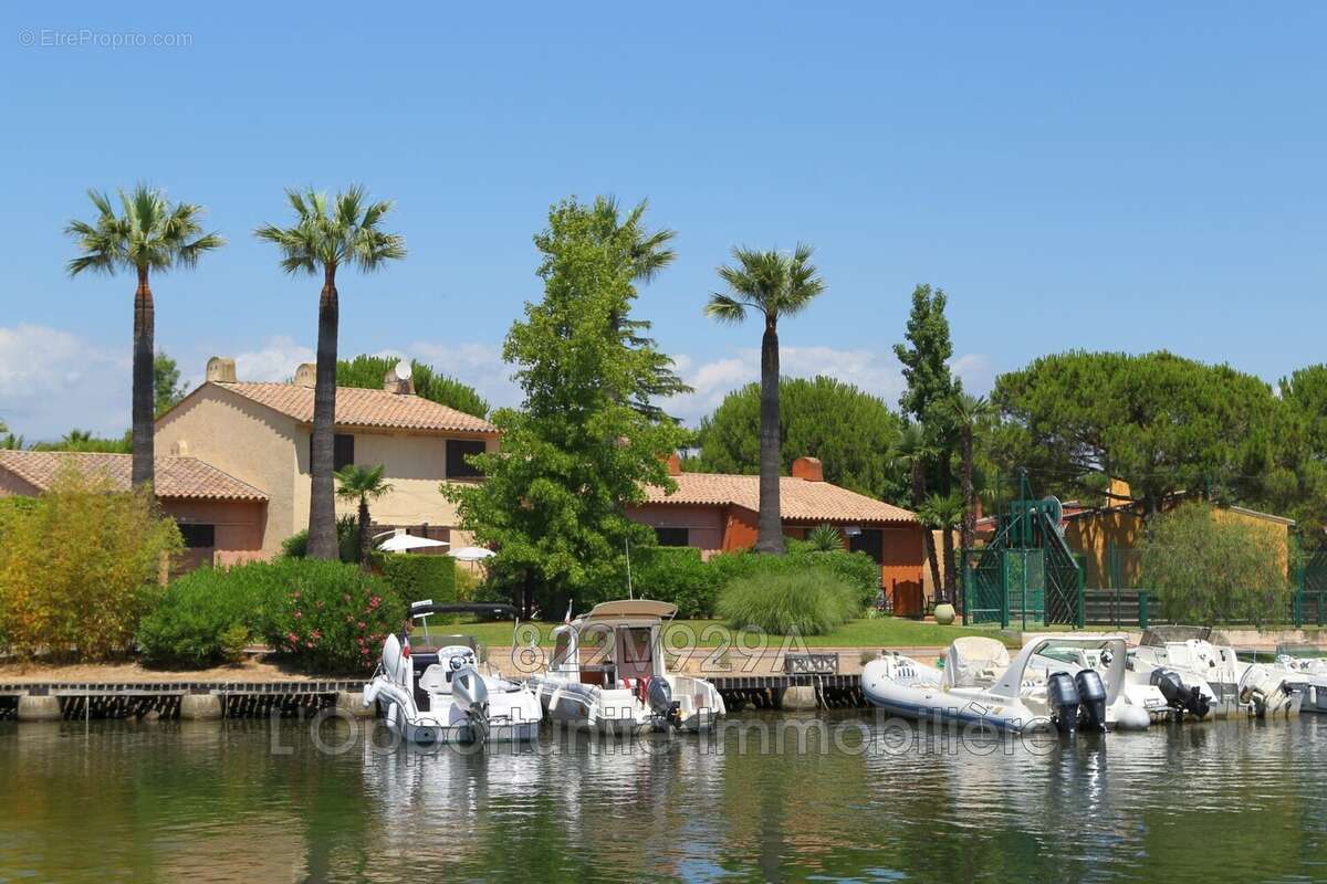 Appartement à MANDELIEU-LA-NAPOULE