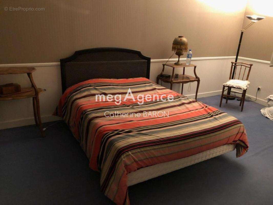 COGNAC – Maison de 175 m²  4 chambres  Piscine  Garage  Grenier aménageable - photo 10