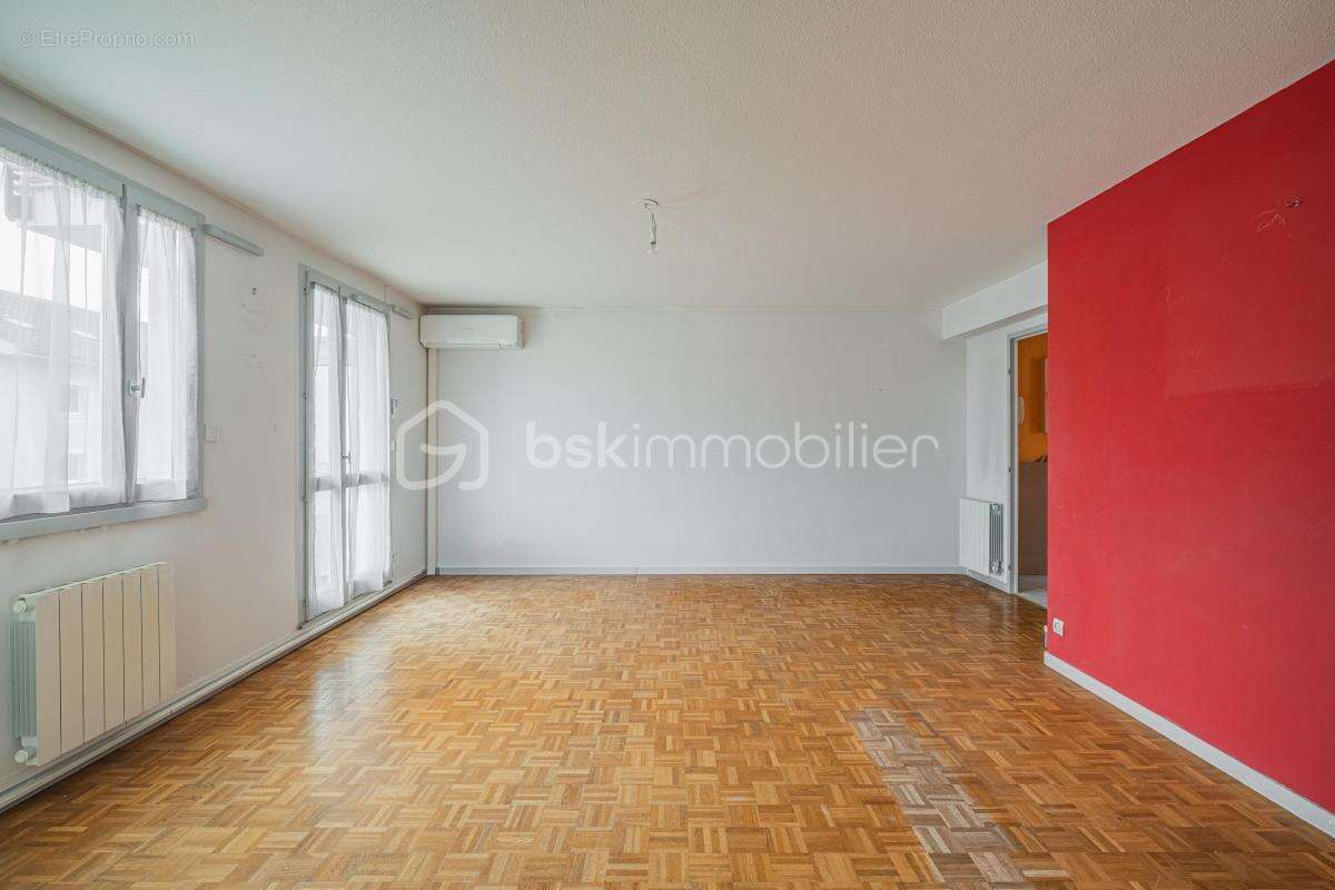 Appartement à AIX-LES-BAINS