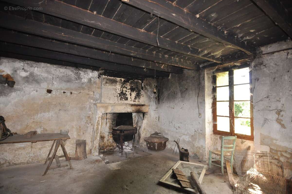 Petite maison de campagne  à rénover entièrement - photo 6