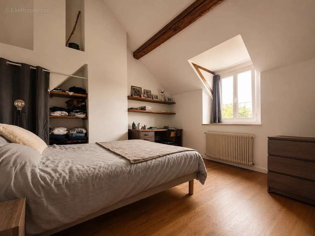 Maison à COUBERT