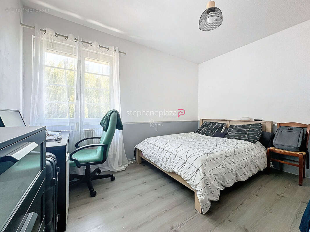 Maison à SAINT-SULPICE-DE-ROYAN