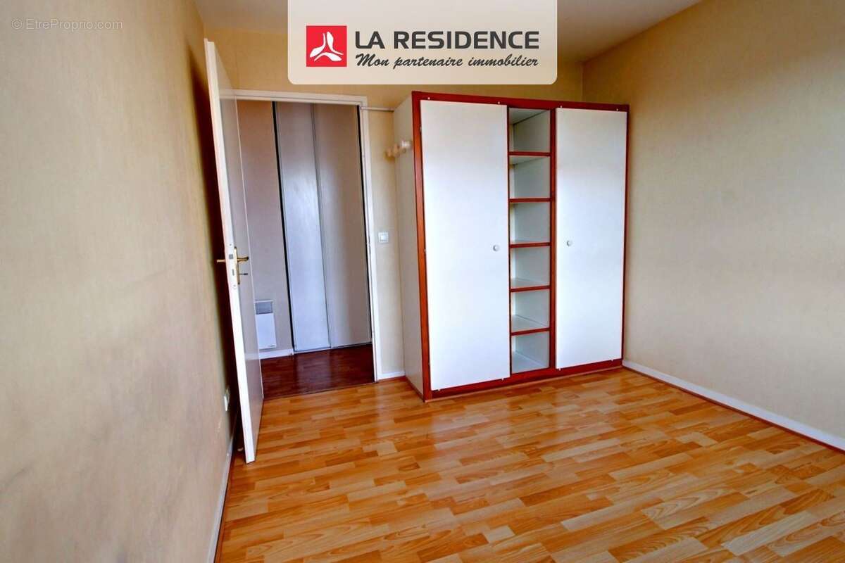 Appartement à SAINT-ETIENNE-DU-ROUVRAY