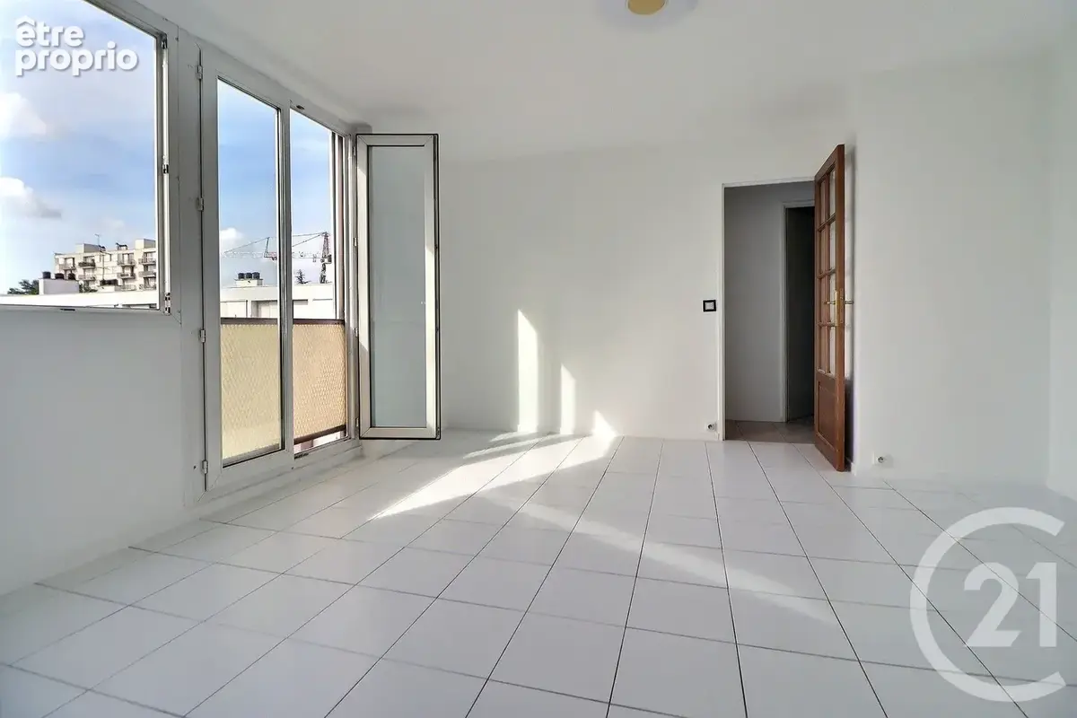 Appartement 2 pièces 39 m² à vendre à Rosny-Sous-Bois (93110) - photo 2