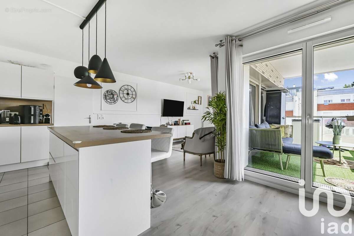 Photo 5 - Appartement à NANTERRE