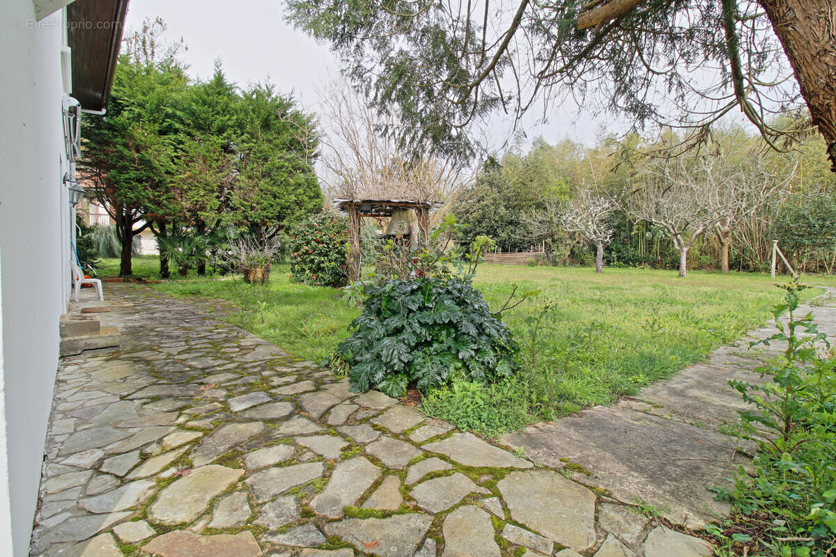 Terrain à BOUCAU