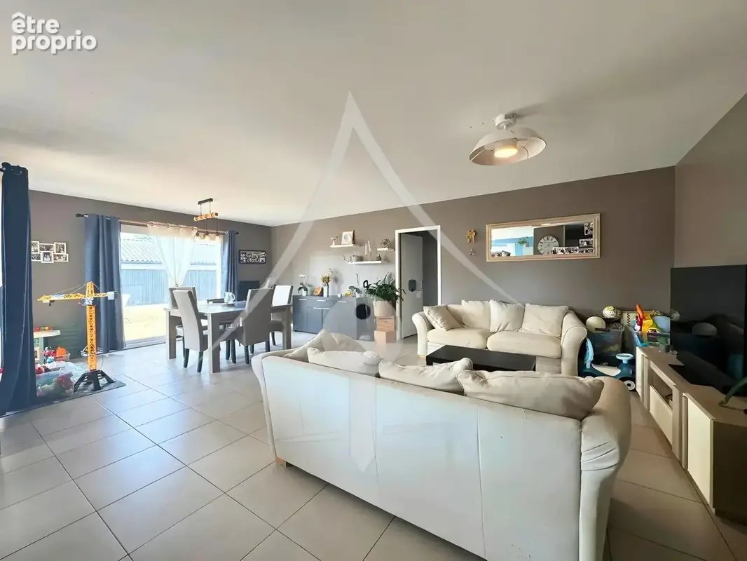 Maison moderne T4 98 m² à Lavernose-Lacasse (31410) - photo 4