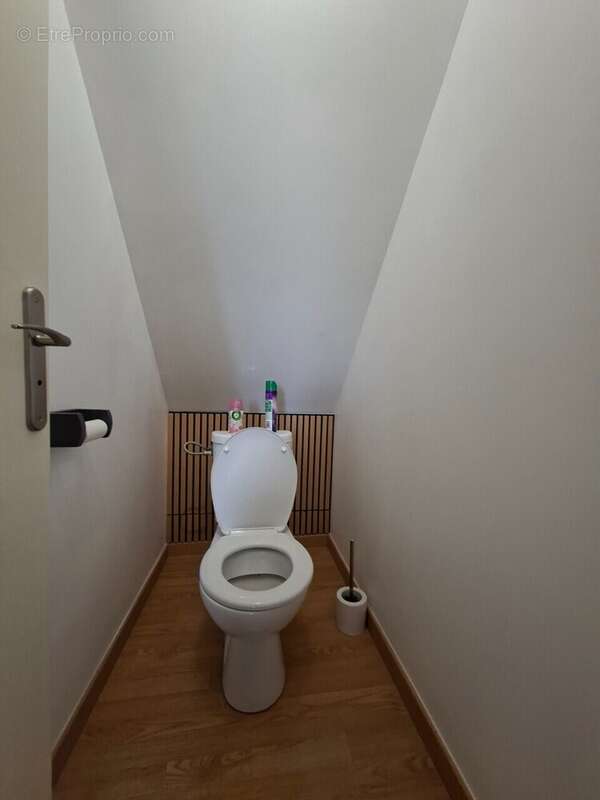 Maison à NOTRE-DAME-D&#039;ALIERMONT