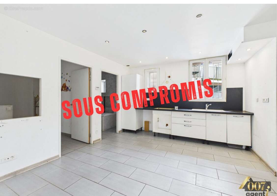 Appartement à SAINT-PIERRE-D'ALBIGNY