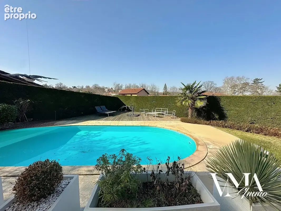 Lissieu Maison de 134 m2 avec piscine. - photo 1