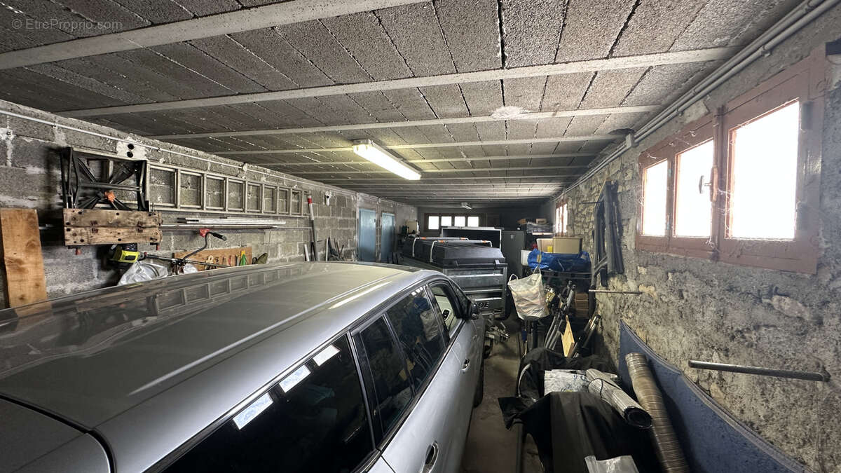 Maison à SAINT-PRIVAT-DES-VIEUX