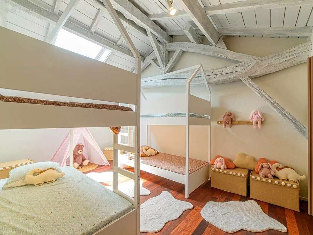 Conversion de grange moderne et ferme familiale traditionnelle - photo 12