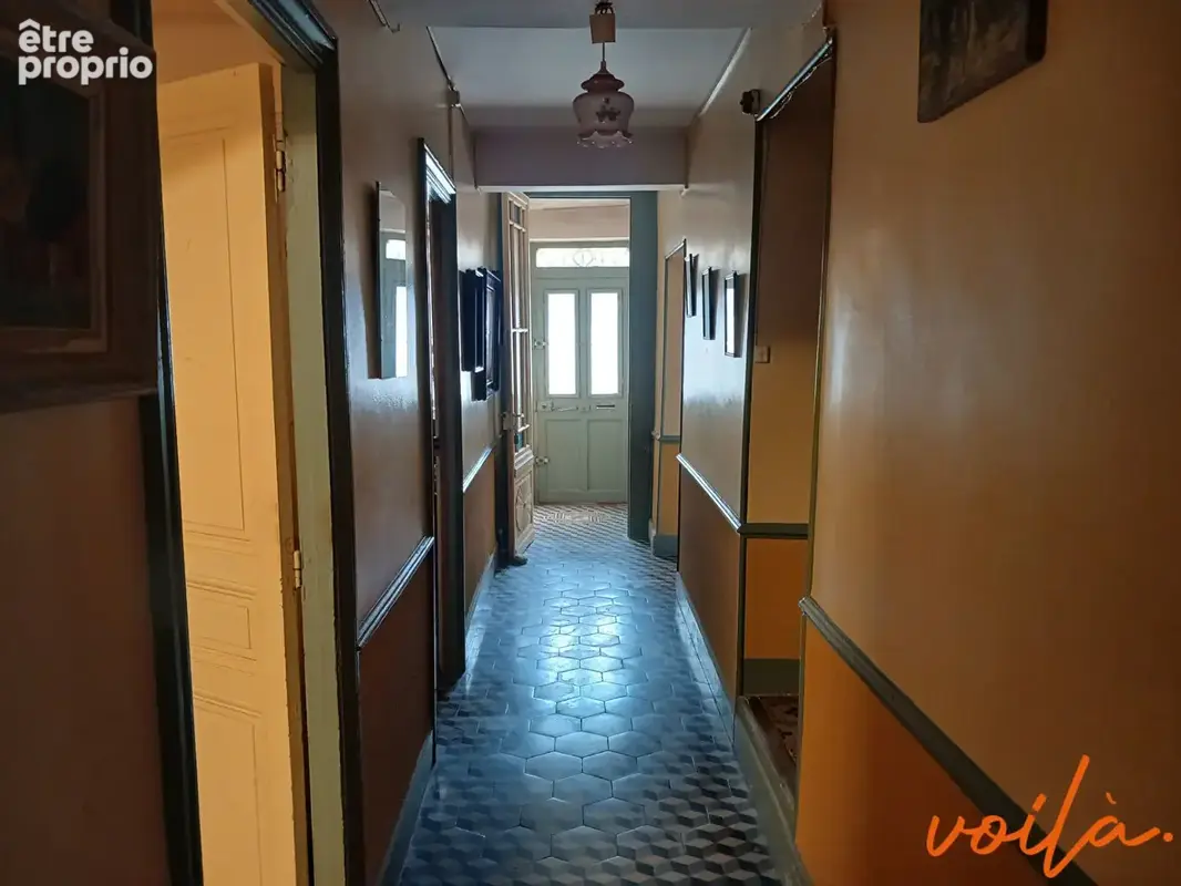REF : FAMILIALE2- Carcassonne à 5 min maison 5 chambres avec cour et garage. - photo 8