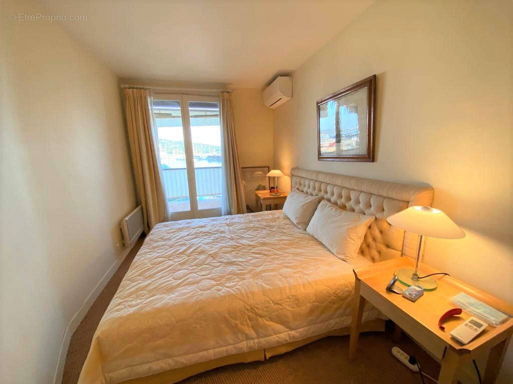 Appartement à COGOLIN