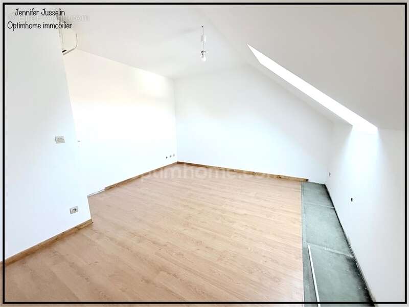 Maison à VETRAZ-MONTHOUX