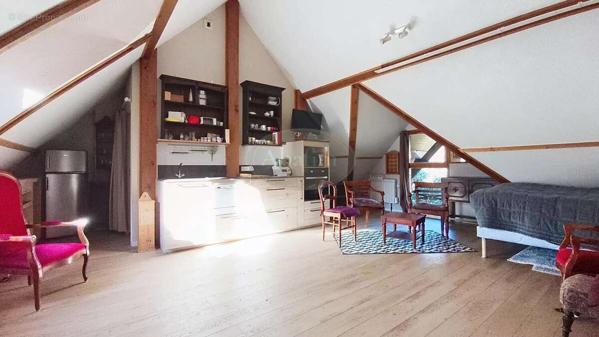 Maison à JUZET-DE-LUCHON