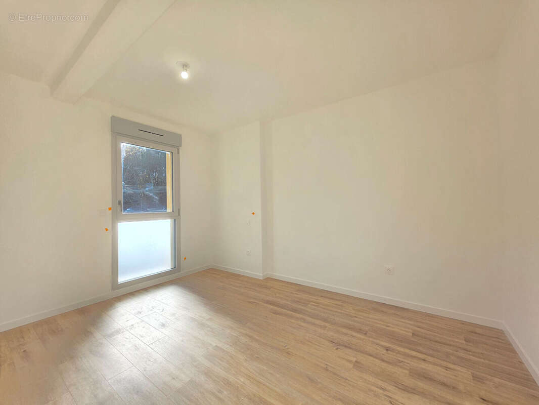 Appartement à VIELLE-SAINT-GIRONS