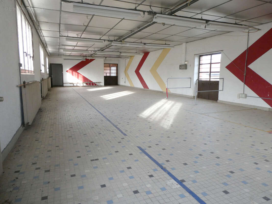 Maison à SAINT-LAURENT-DE-CHAMOUSSET