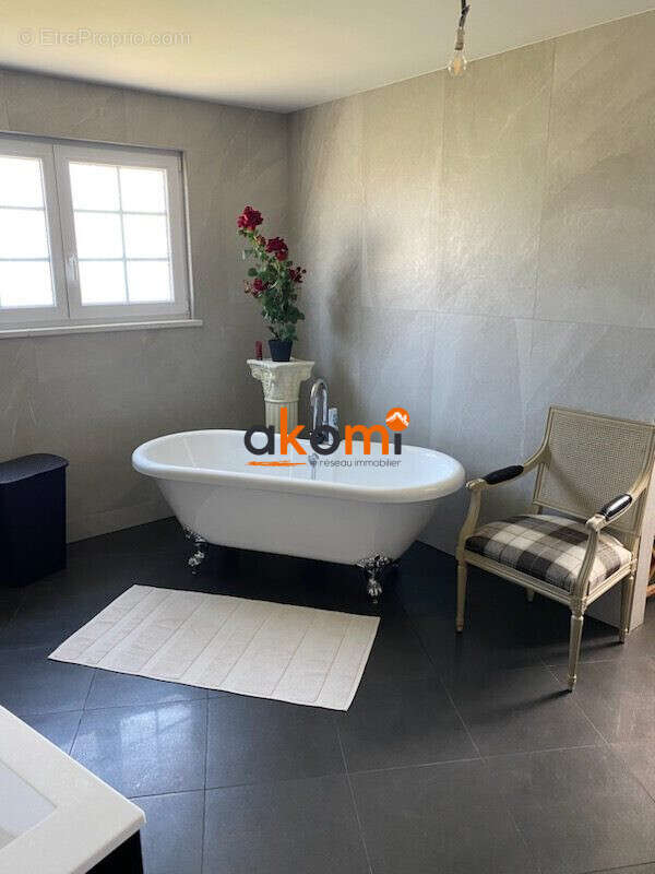 Maison à PROVENCHERES-SUR-FAVE