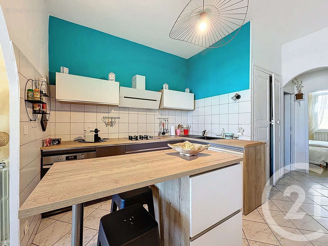 Appartement 97 m² à Sete  - photo 6
